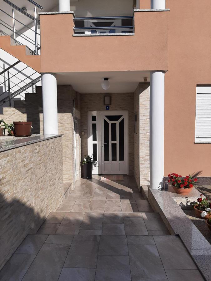 Apartment Gorska Vila オグリン エクステリア 写真